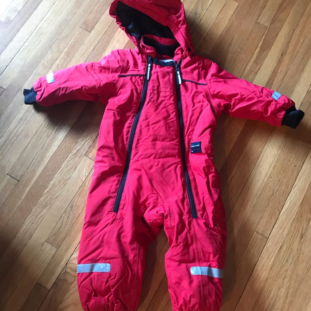 Polarn O Pyret snow suit